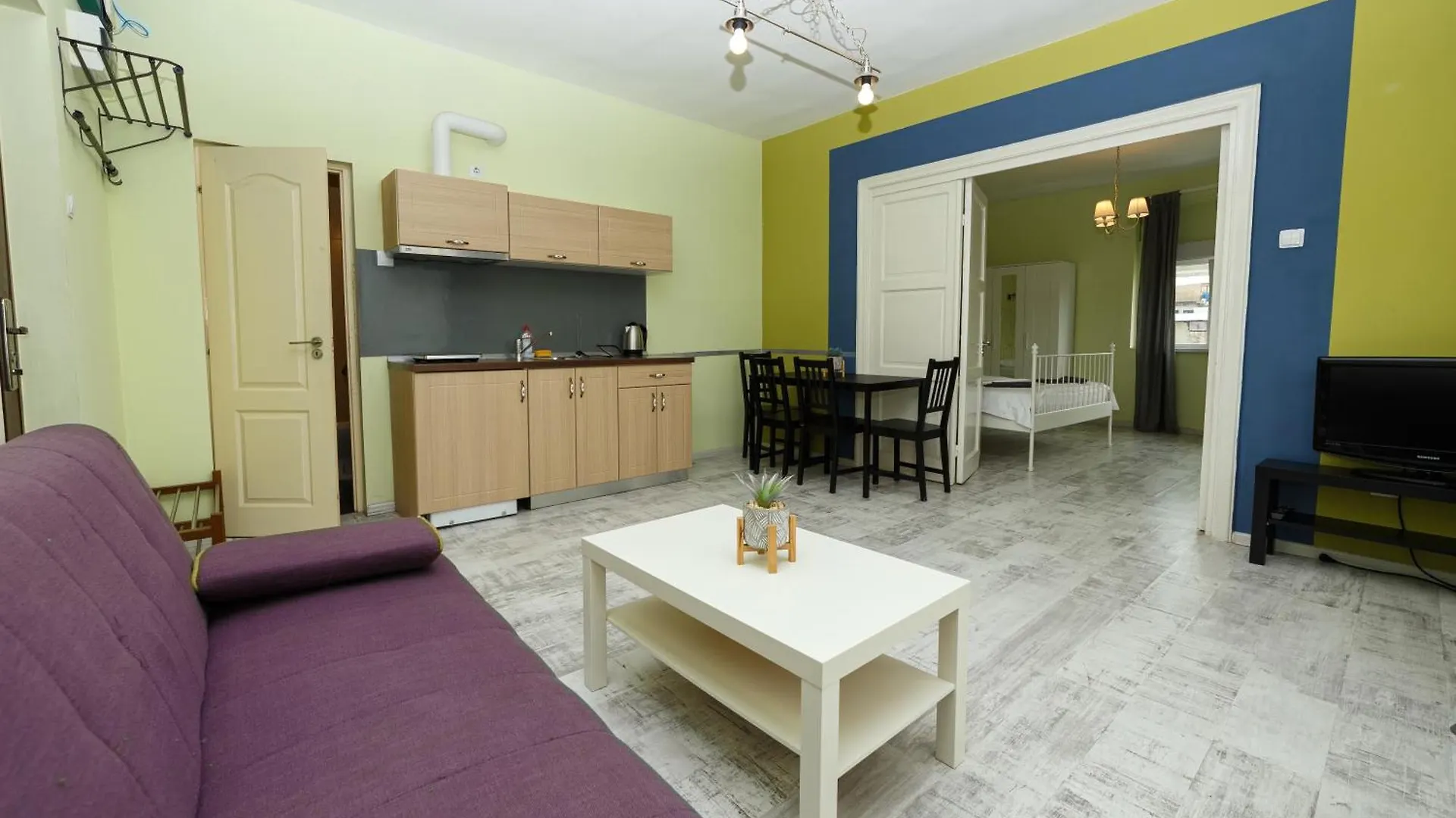 בוקרשט Antic Apartments 0*,  רומניה