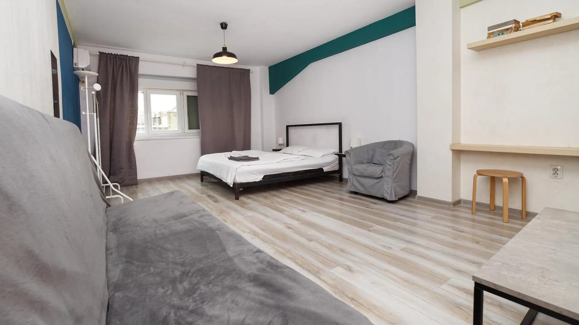 בוקרשט Antic Apartments