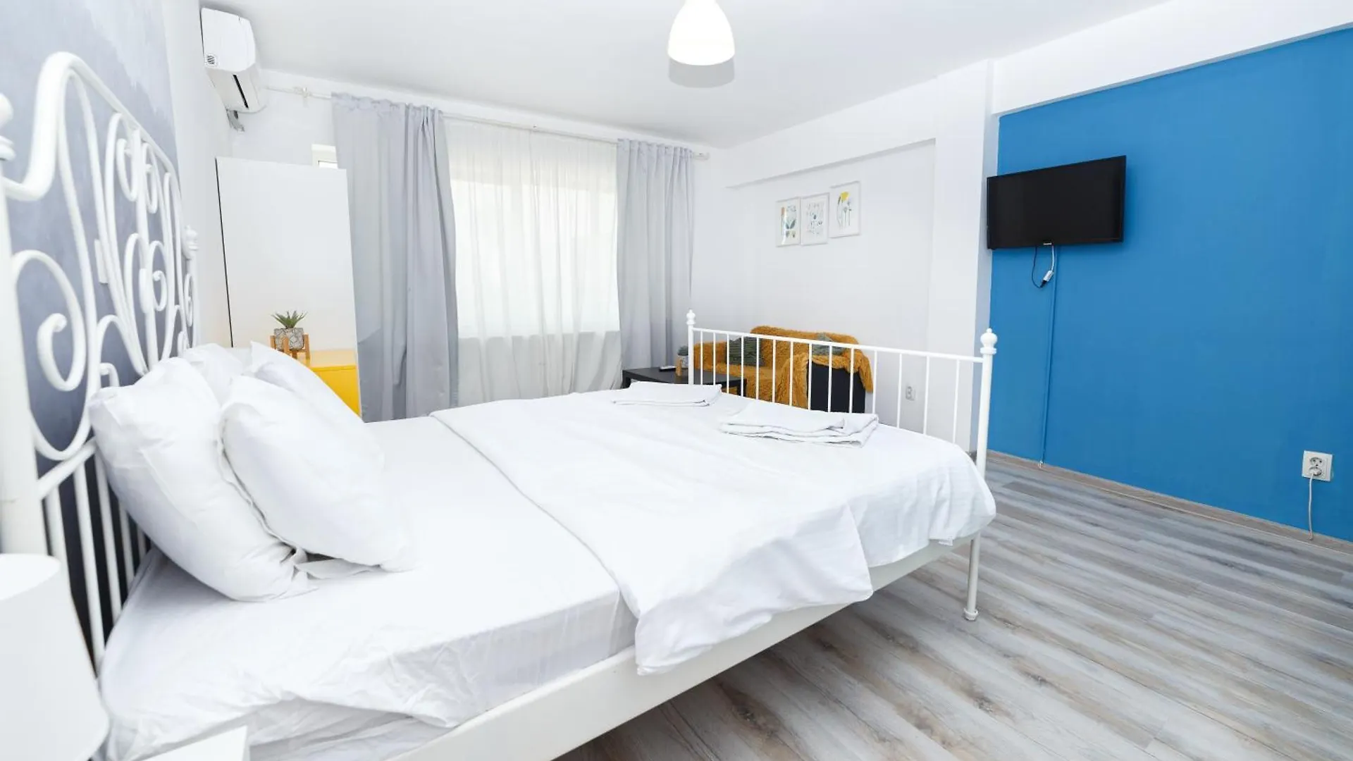 בוקרשט Antic Apartments