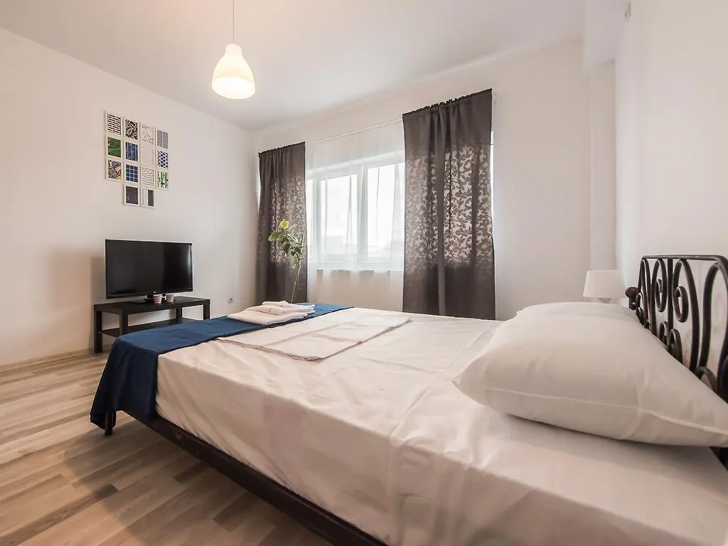 בוקרשט Antic Apartments