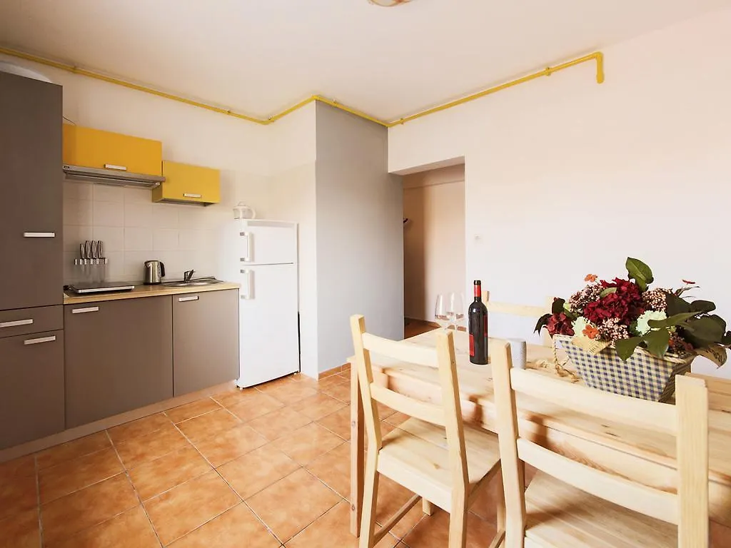 בוקרשט Antic Apartments רומניה