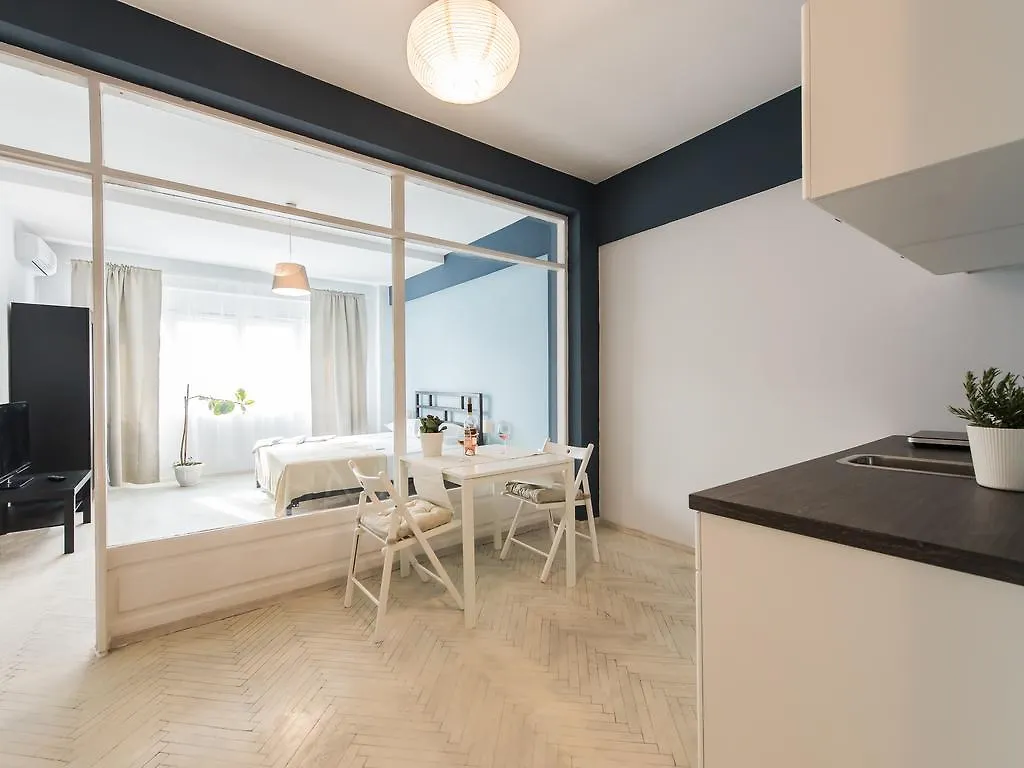 Antic Apartments Bucureşti România